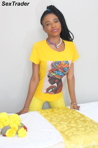 Escort - Beach Front photo 17